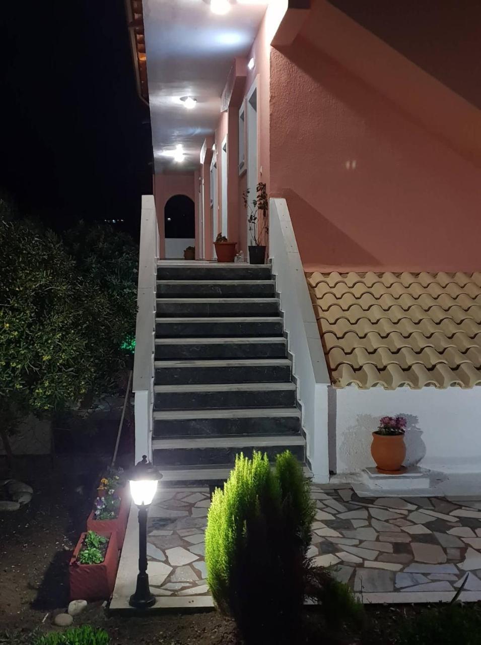 Marianna House Hotel Агиос Георгиос Пагон Екстериор снимка